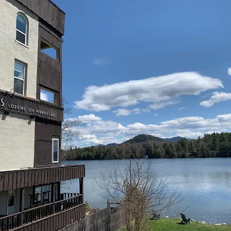 The Haus On Mirror Lake